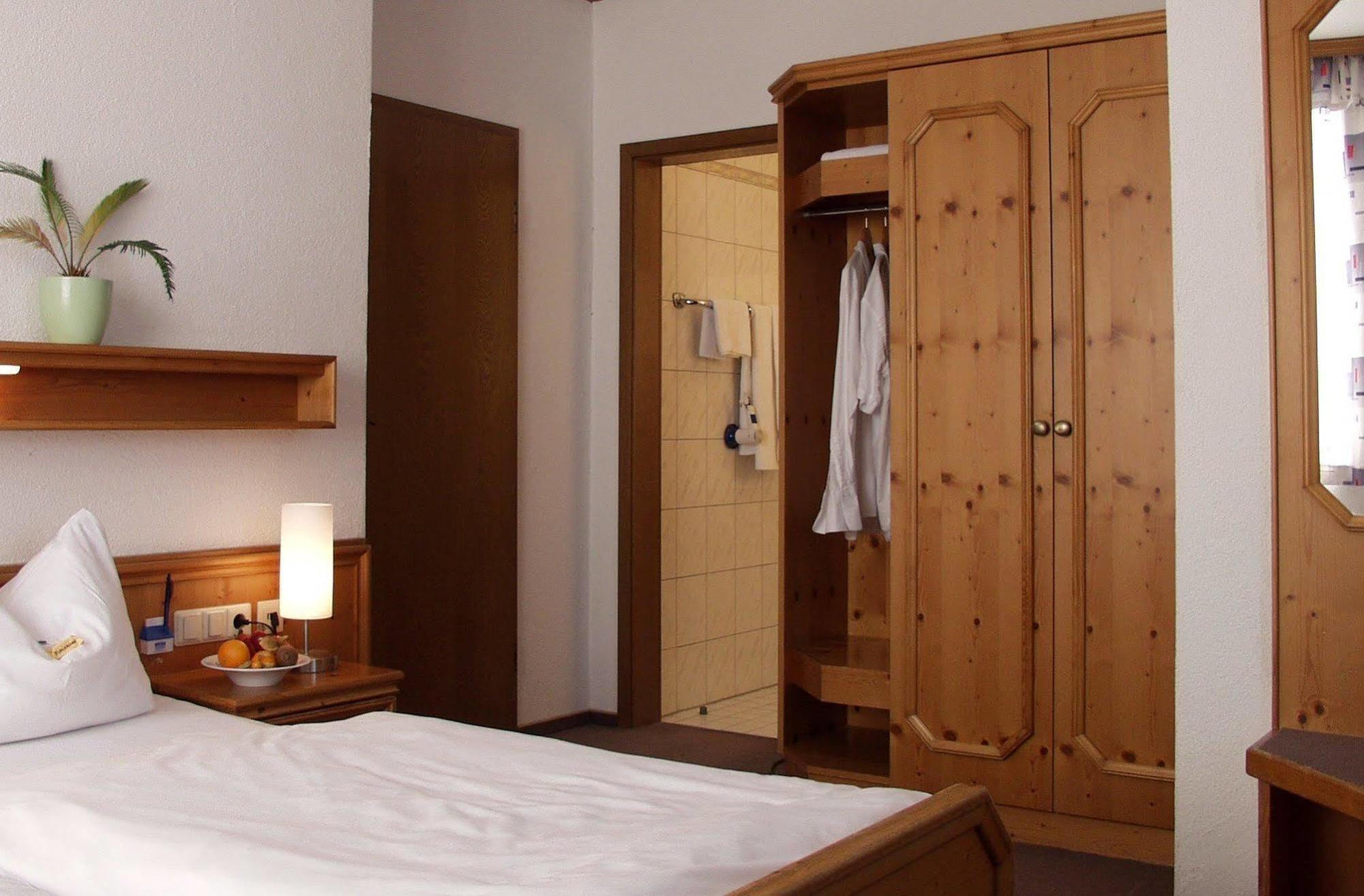 Akzent Hotel Laupheimer Hof Kamer foto